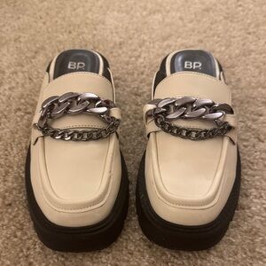 NWOT BP Cream Loafers with Silver Chain Accent